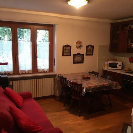 Elegante Appartamento In Centro A Bardonecchia Eksteriør bilde